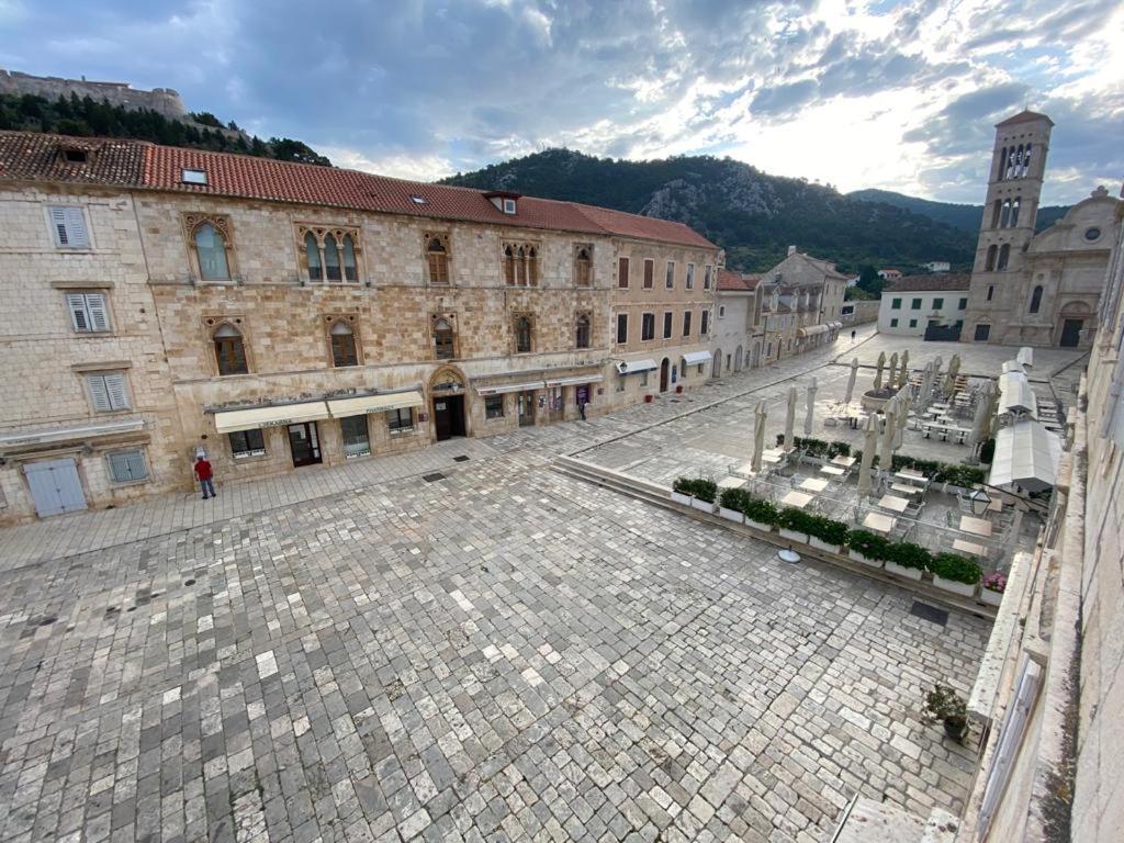 Apartman Torre Hvar Town Luaran gambar